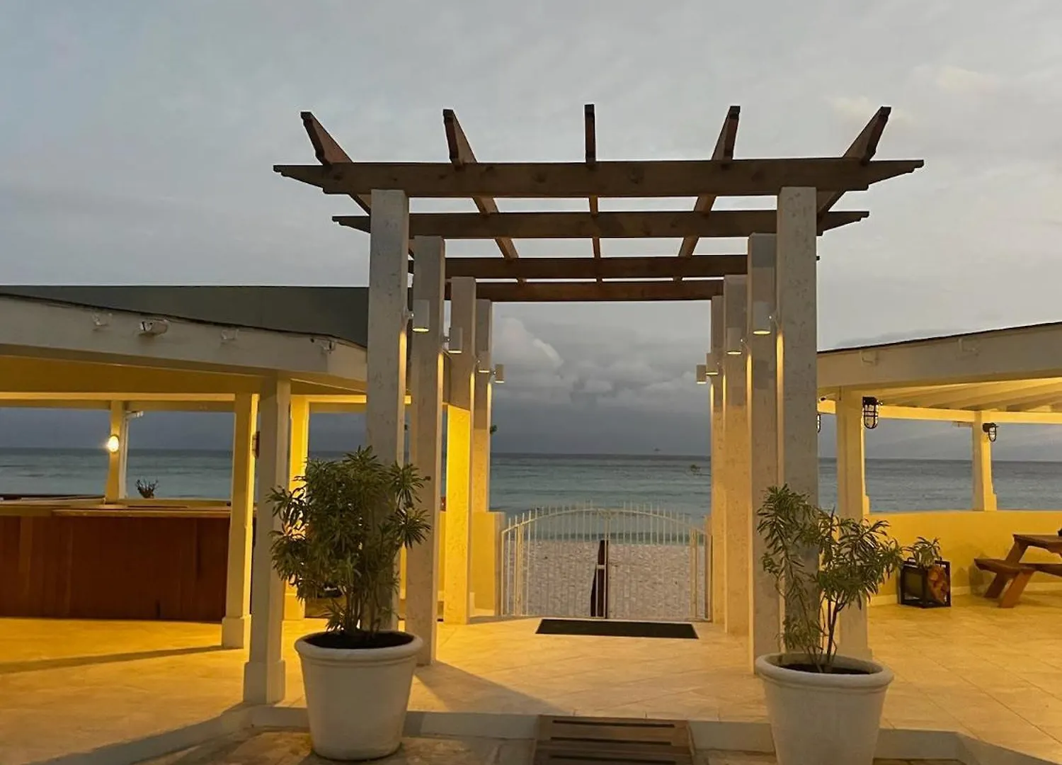 Hotel Leroy Christ Church Barbados