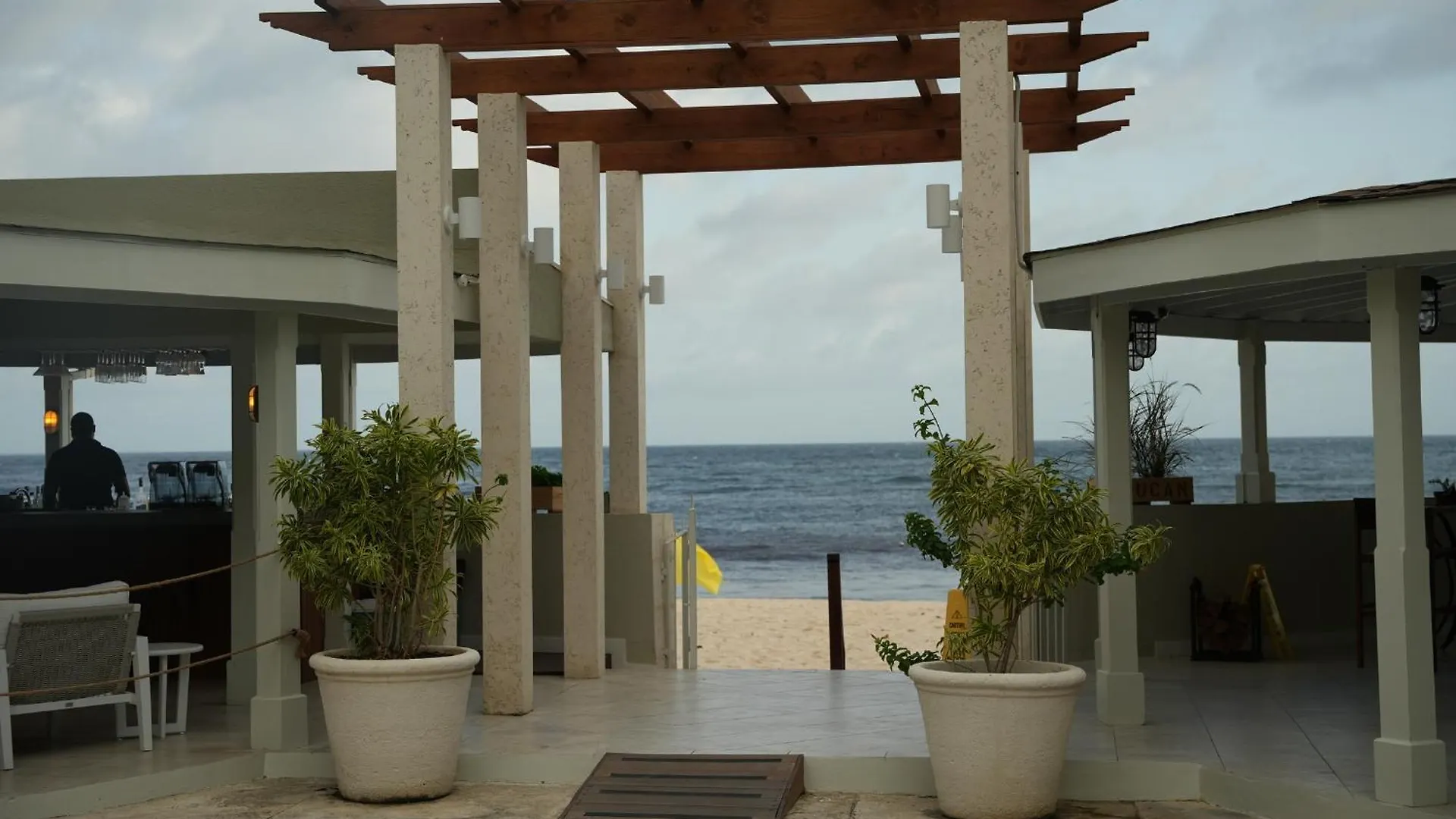 Hotel Leroy كرايست تشيرش
